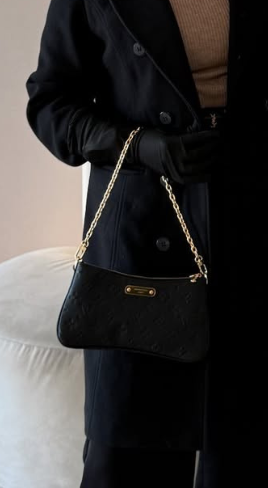 Bolsa Preta em Couro - Yves Saint Laurent